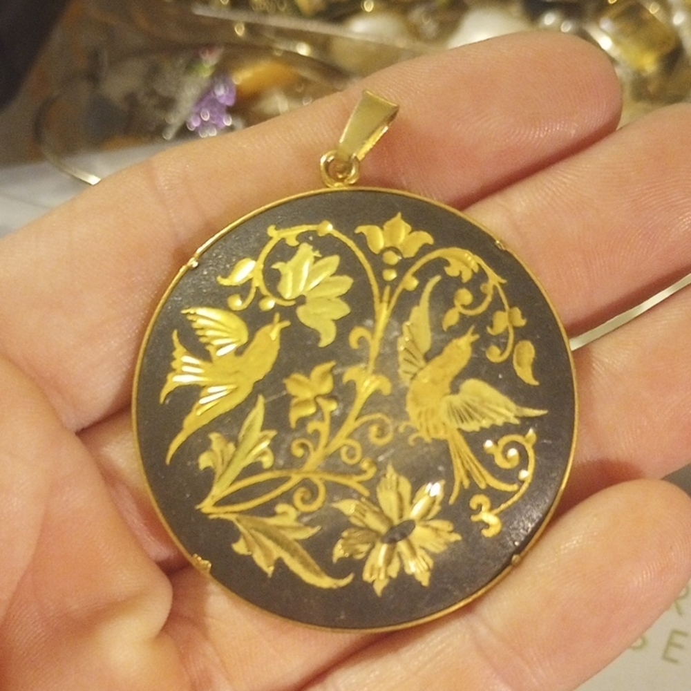 Damascene Gold and Black Pendant Only*